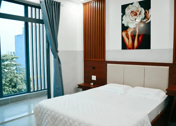 Dog friendly hotels Tulip