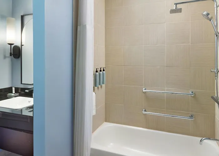 Courtyard By Marriott French Quarter/Iberville