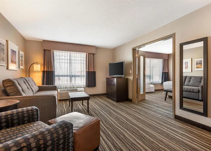 Best Western Plus Calgary Centre Inn