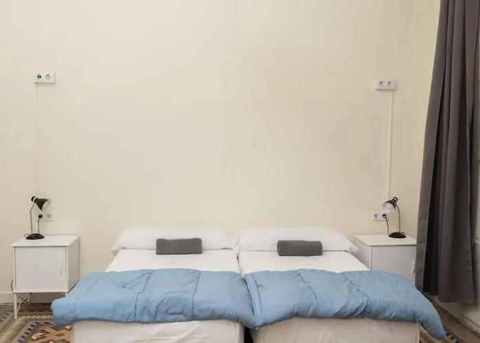360 Hostel Borne