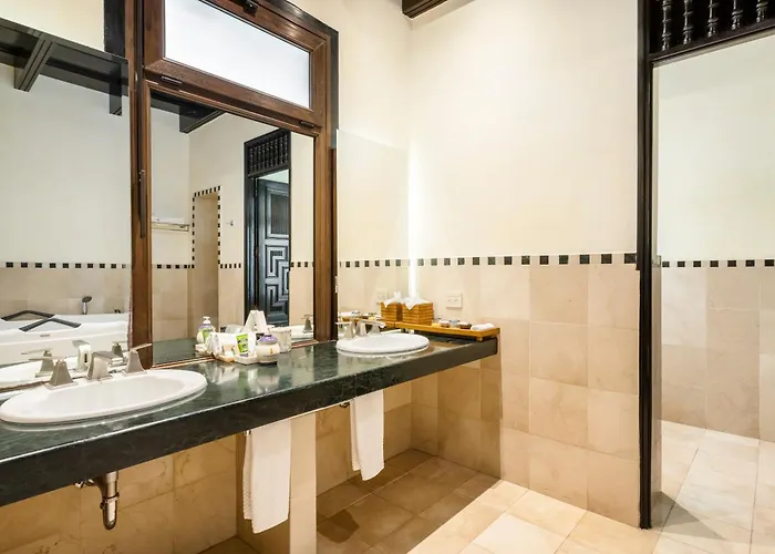 Pensativo House Hotel