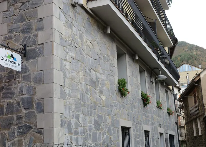 Casa Pochetas