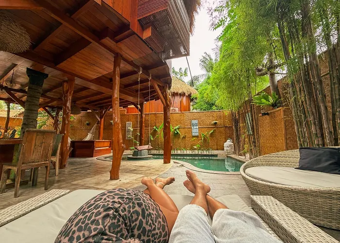 Gili Treehouse