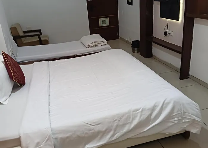 Pet Friendly hotel: Hotel Kalinga Lake View