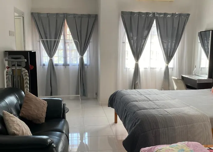Bukit Katil Indah Homestay