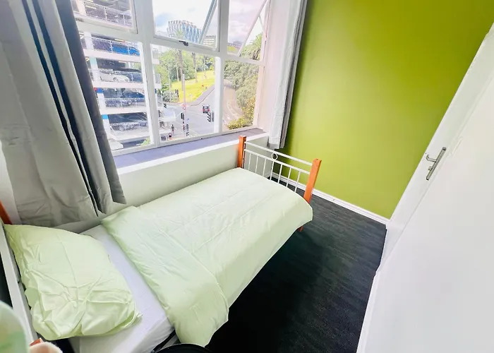 Utopia31 Hostel - Formerly Frienz Backpacker