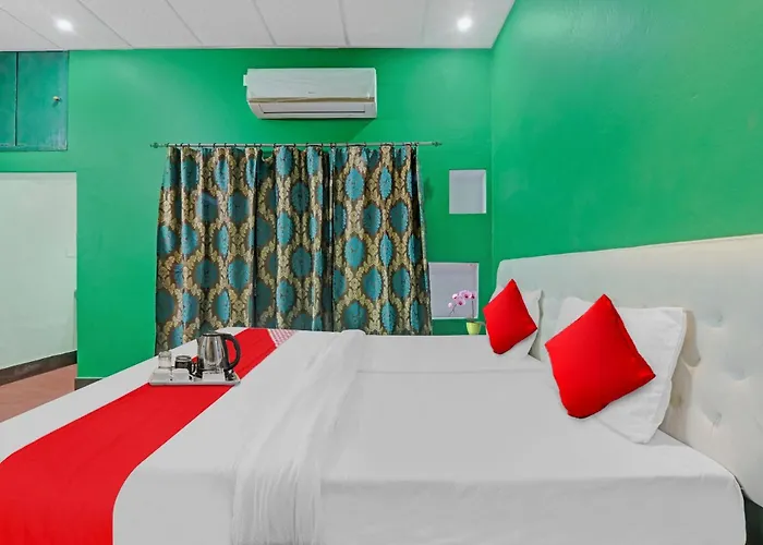 Cheap hotel: Hotel O Surbhi G House