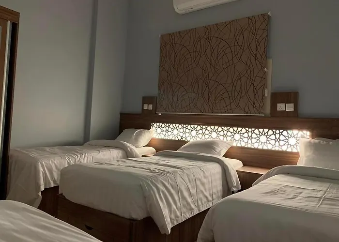 Aya Hostel