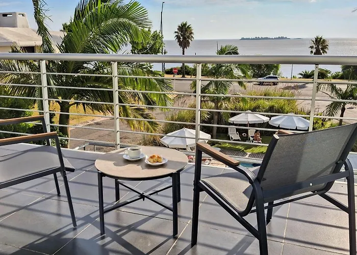 Costa Colonia - Riverside Boutique Hotel