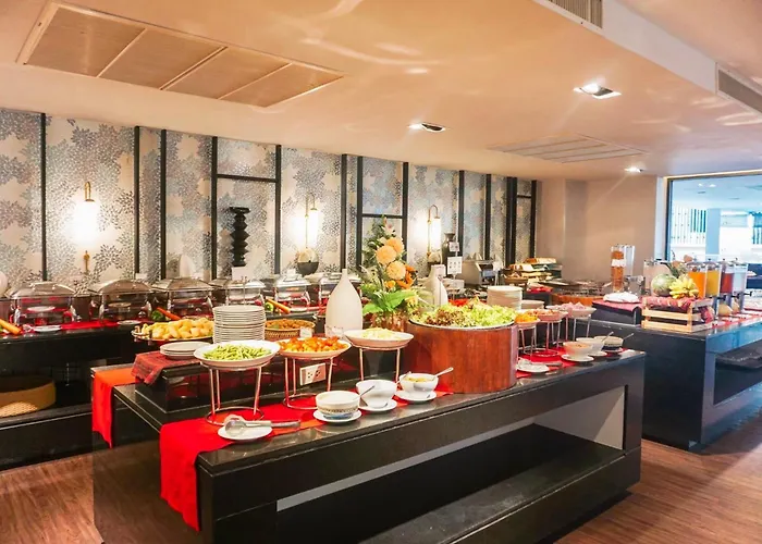 Resort: The Charm Resort Phuket