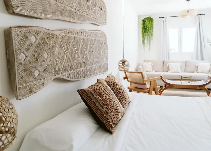 Arena Wave Hostel