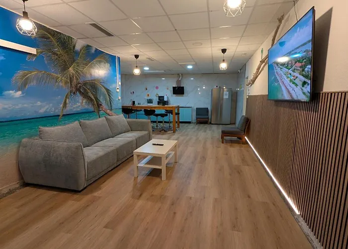 Hoomy Hostel
