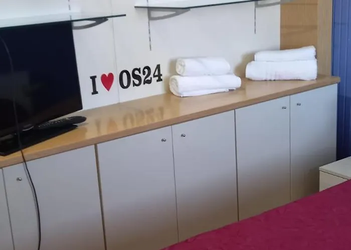 I Love Host 24