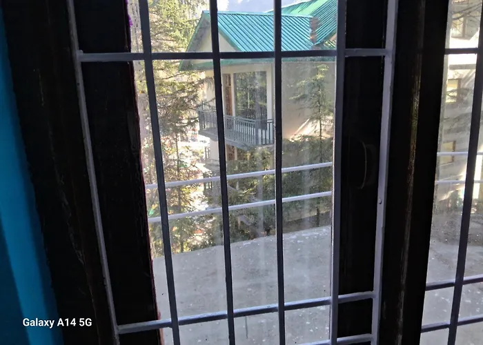 Himalayan Hostel, Opposite To White Waterinn Hotel, Tipa Road, Mecleodganjj