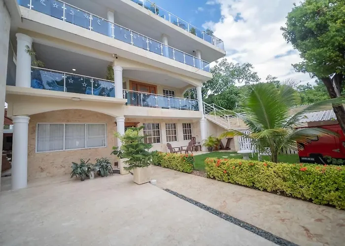 Room In Sosua Center With Outdoor Jacuzzi