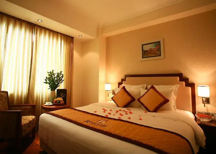 Romantic hotel: Royal Gate Hotel