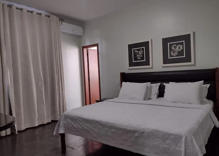 Aipana Plaza Hotel