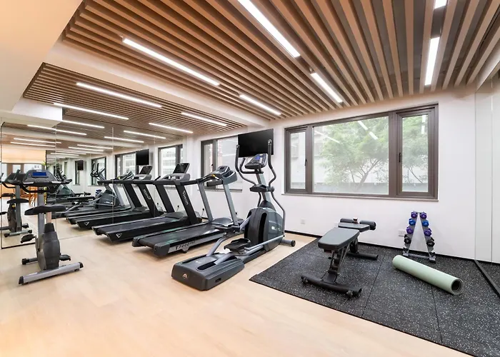 5 star hotels Kew Green Wanchai Hong Kong