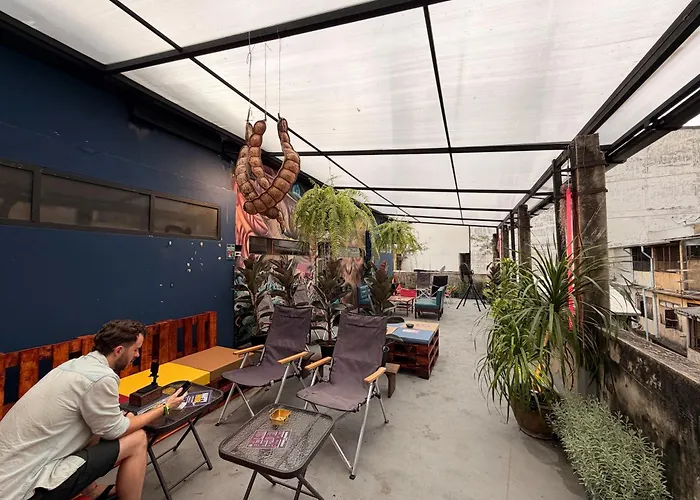 Area81 Hideout Hostel Khaosan