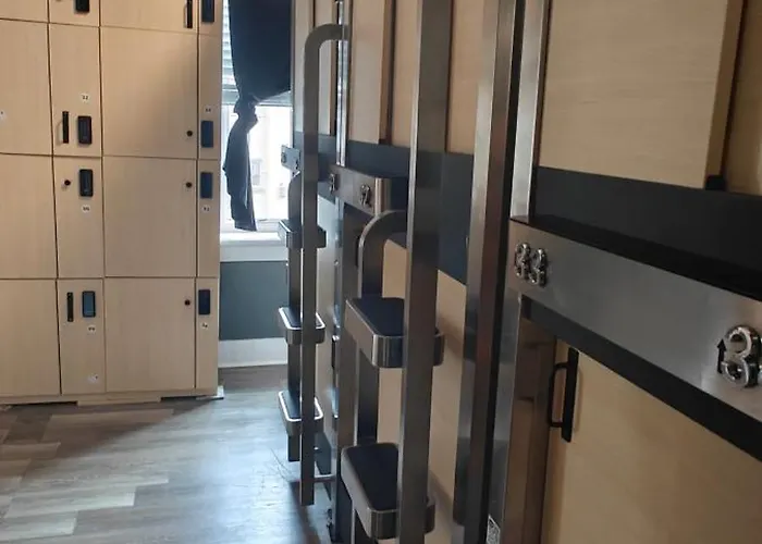 I Street Capsule Hostel