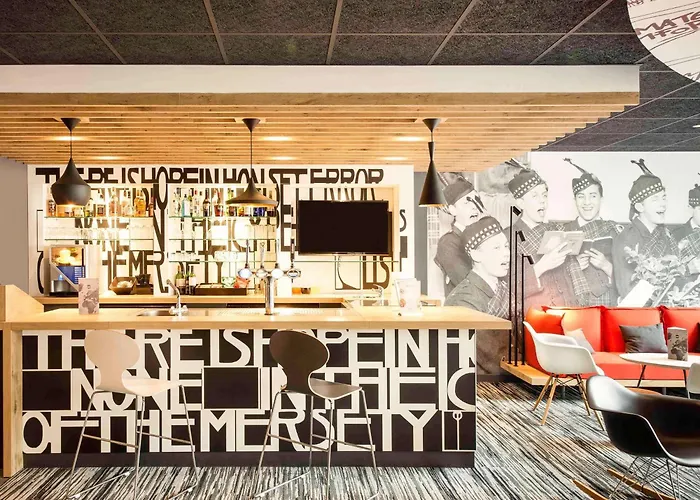 Boutique hotel only: Ibis Edinburgh Centre Royal Mile