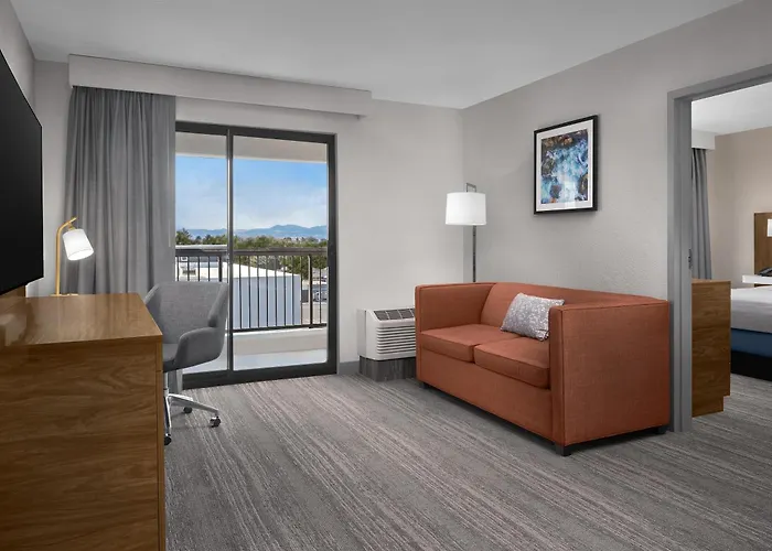 Hampton Inn & Suites Denver-Cherry Creek