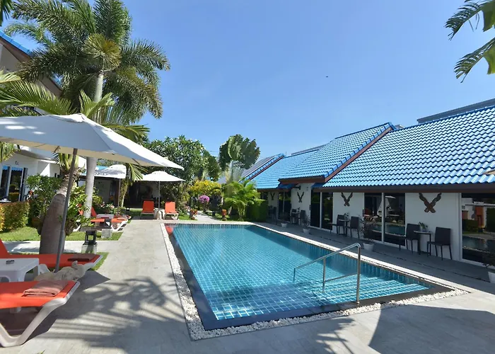 Phuket Airport - Sha Extra Plus