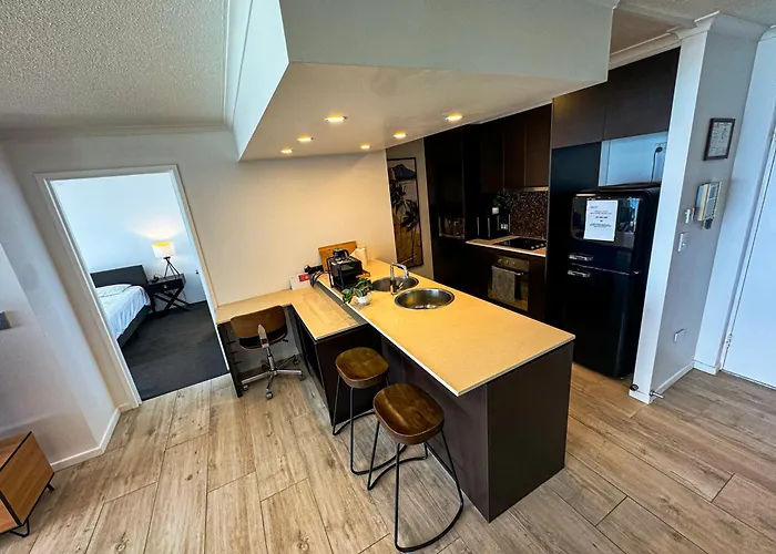 Baronnet Apartments
