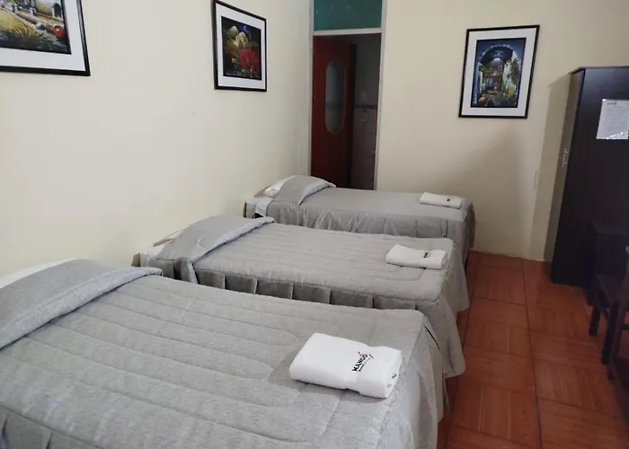 Mango Hostel B&B