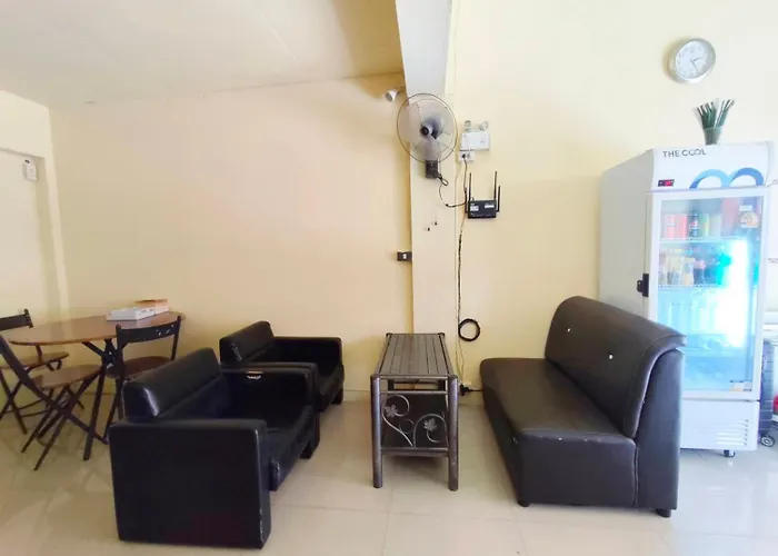 City Capsule Hostel
