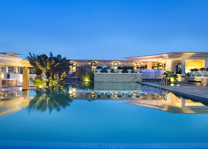 Family Hotel: The Papandayan