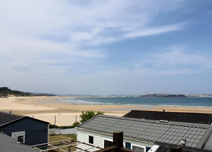 Hotel de playa: Camping Mola! Surf Loredo