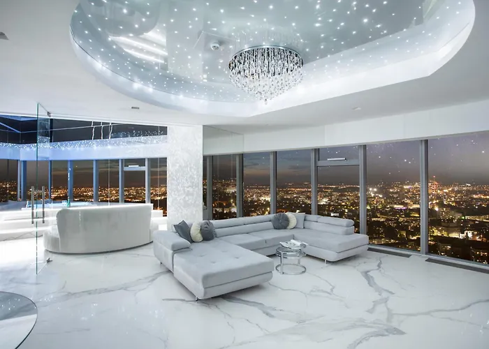 Ferienvermietung: Apartamenty Sky Tower Z Jakuzzi Przy Oknie By Bqqk