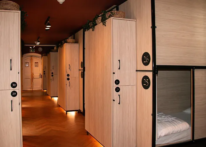 Gardiner House Hostel