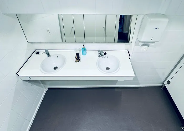 Hostel Albergue Baionamar