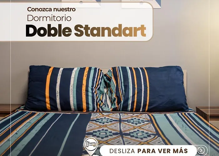 Hostel La Moneda