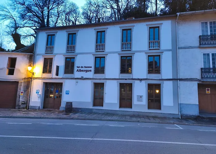 Albergue Val de Samos