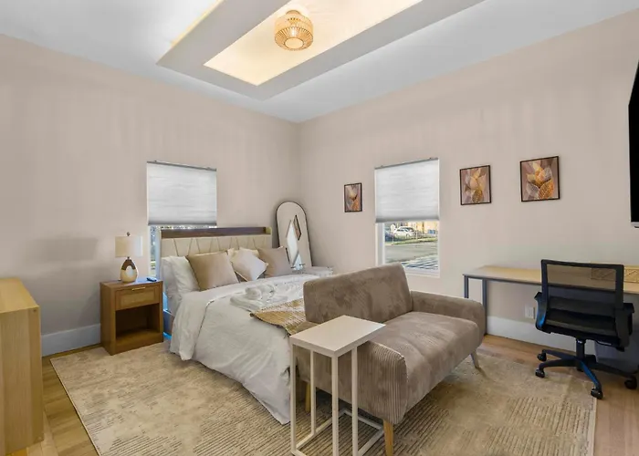 Blatchley Rooms By Yale