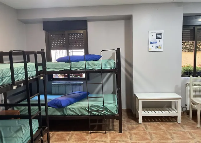 Albergue La Fuente Casa de Austria , SOLO PEREGRINOS