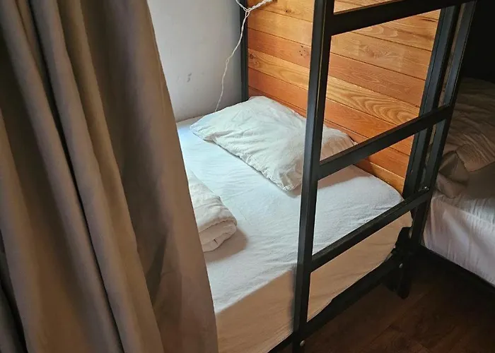 Hostel Hostel
