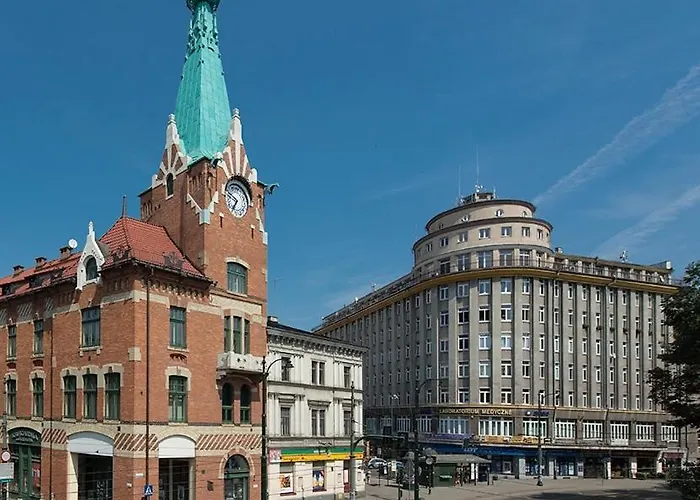 LazeMaze Hostel