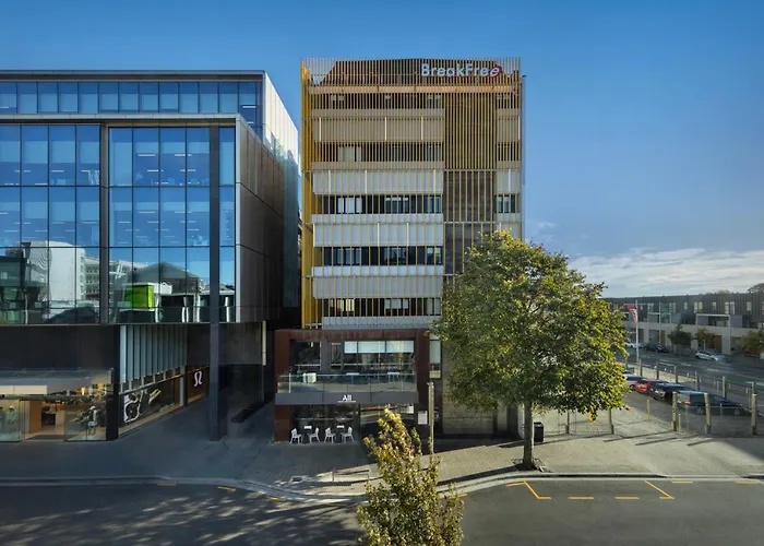 Cheap hotels Breakfree On Cashel, An Accor
