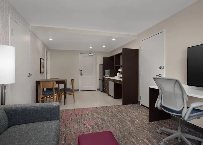 Home2 Suites By Hilton Anchorage/Midtown