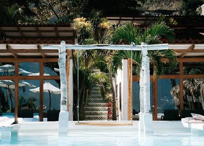 Sababa Resort