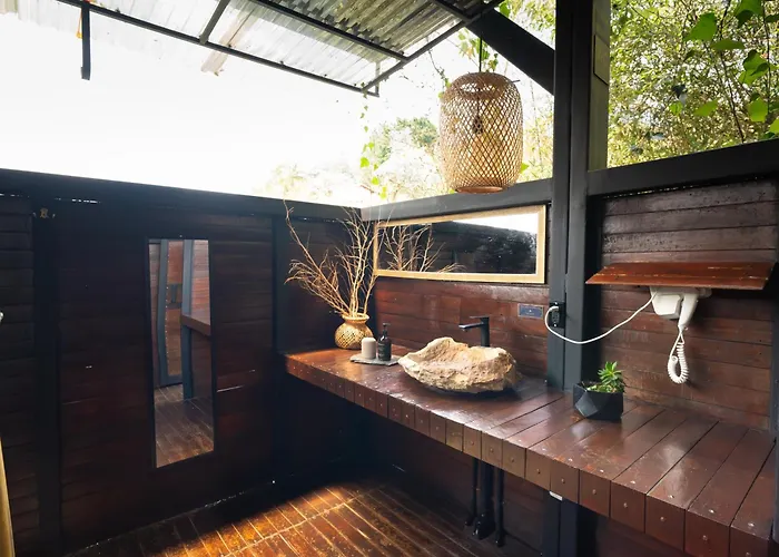 Domus Glamping Guatape