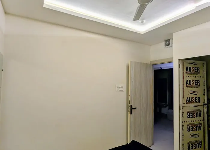 Kshipra Guest House