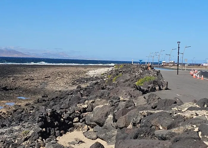 Fuerteventura Beach Vacations at Seneca no hotel,incluye cocina comun con agua, cafe, cereales y pasta gratis