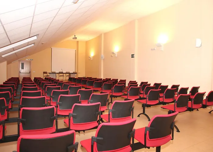 Residencia Albergue Jaca