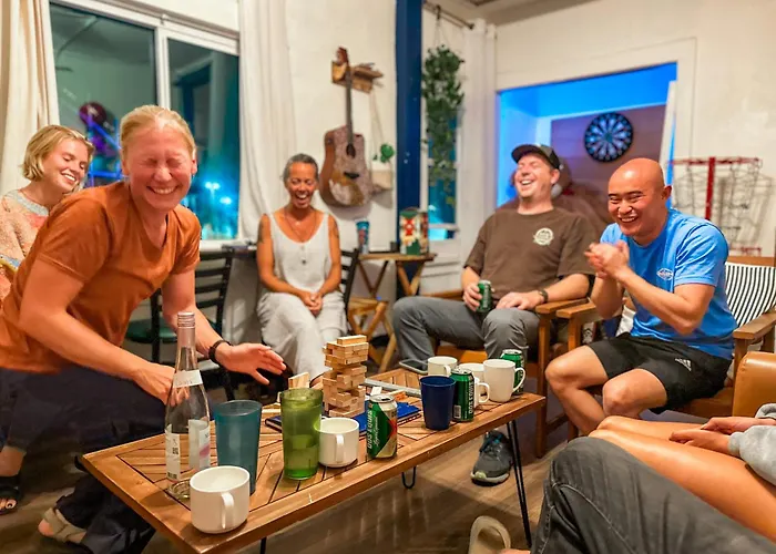Ith San Diego Mission Beach Backpacker Hostel