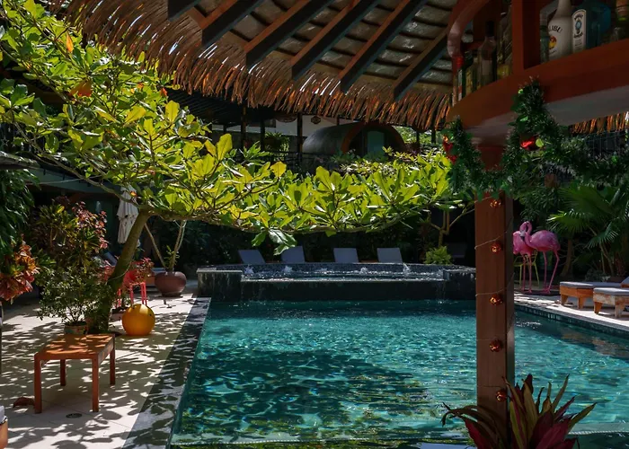 Saranda Boutique Hotel